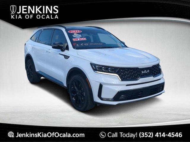 used 2023 Kia Sorento car, priced at $33,700