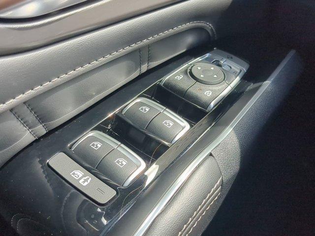 used 2023 Kia Sorento car, priced at $32,300