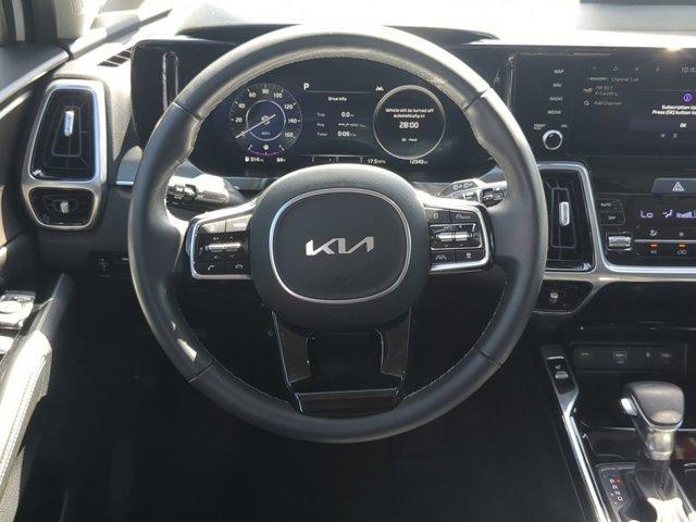 used 2023 Kia Sorento car, priced at $32,300
