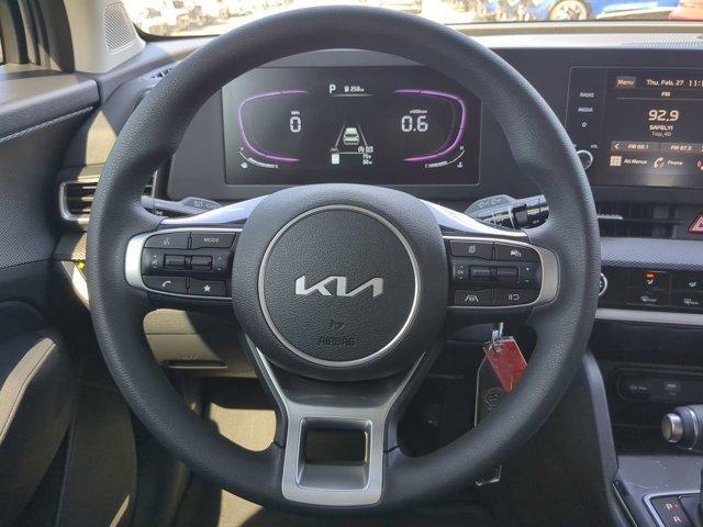 new 2025 Kia Sportage car, priced at $28,299