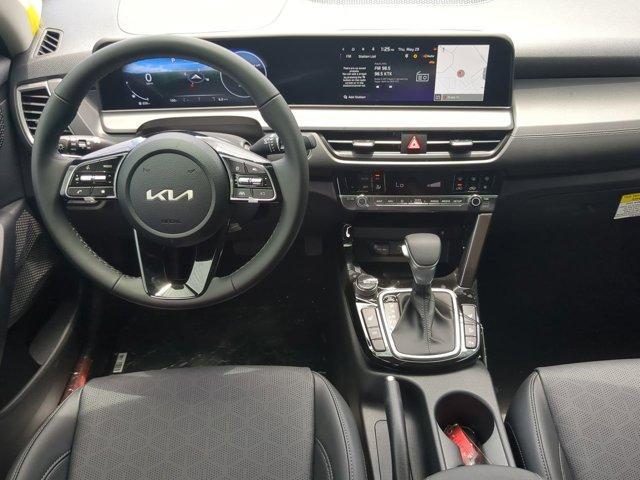 new 2025 Kia Seltos car, priced at $26,832