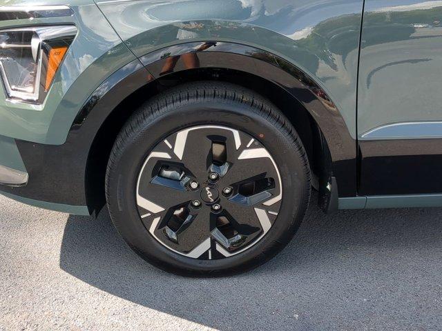 new 2025 Kia Niro EV car, priced at $41,124