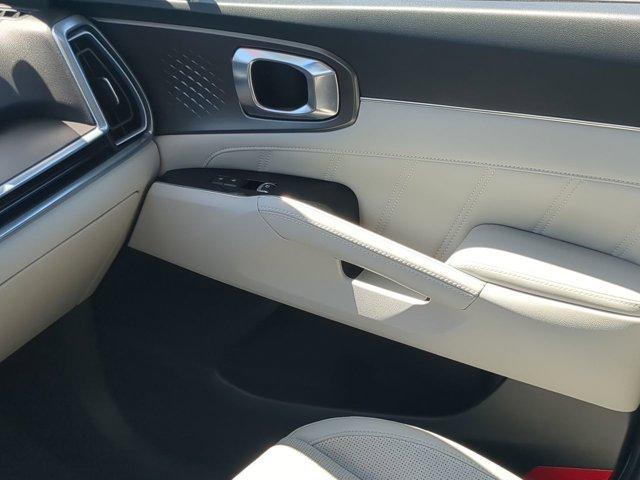 used 2024 Kia Sorento car, priced at $35,500