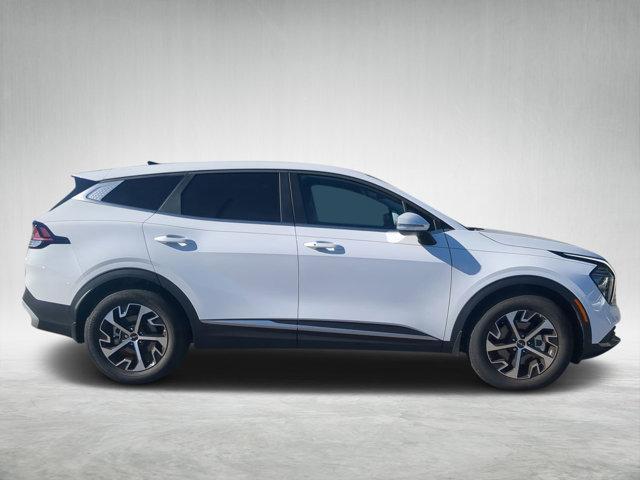 new 2025 Kia Sportage car, priced at $30,006