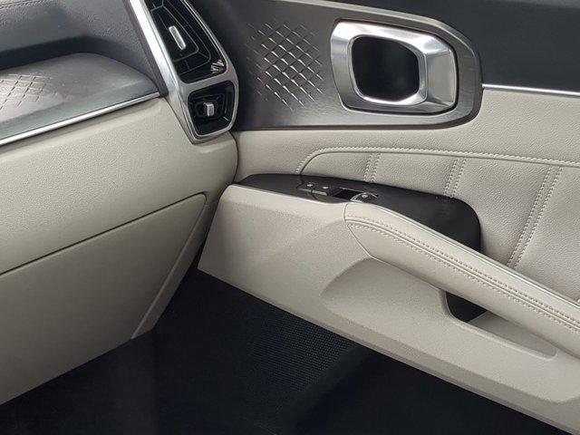 used 2023 Kia Sorento car, priced at $31,800