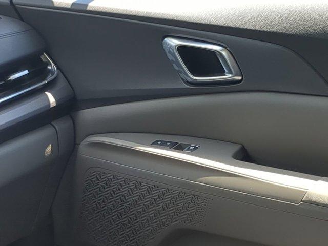 new 2026 Kia Carnival car, priced at $46,654