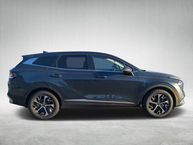 new 2025 Kia Sportage car, priced at $29,673