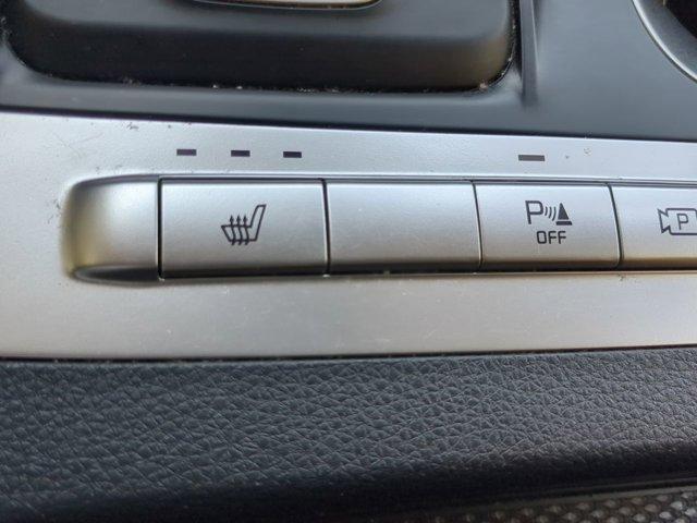 used 2023 Kia Carnival car, priced at $28,700