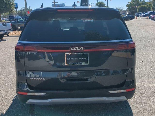 used 2023 Kia Carnival car, priced at $28,700