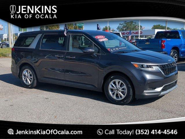 used 2023 Kia Carnival car, priced at $28,700