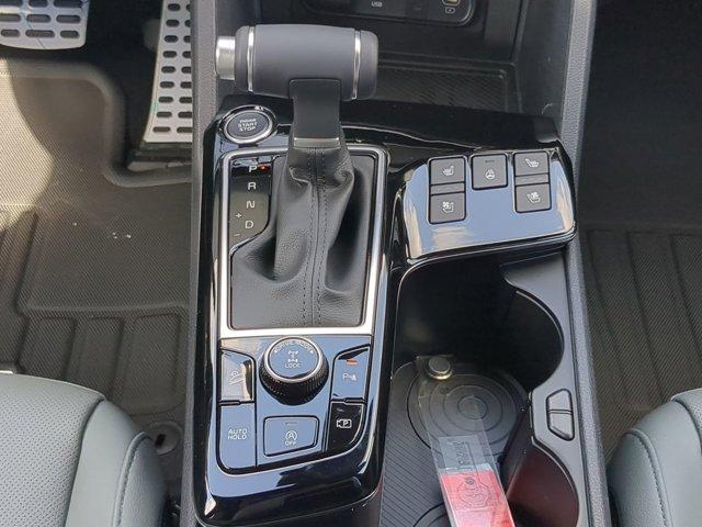 new 2025 Kia Sportage car, priced at $38,575