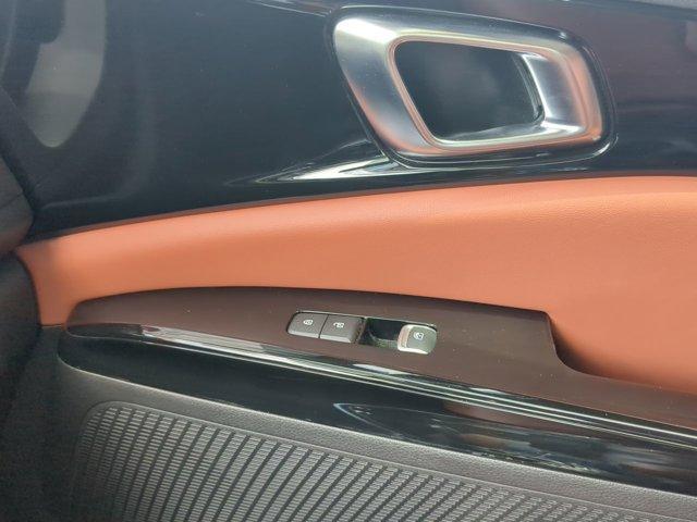 used 2024 Kia Carnival car, priced at $38,900