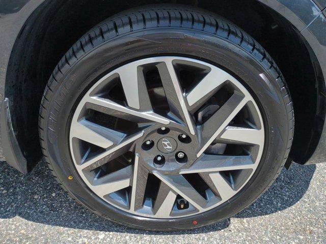 used 2023 Hyundai Santa Fe car, priced at $27,400