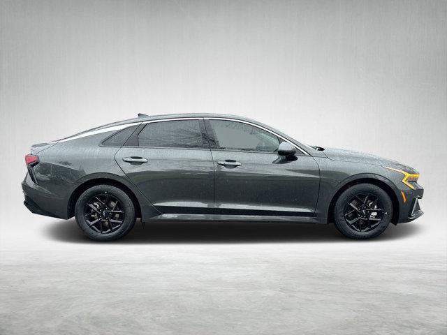 new 2025 Kia K5 car, priced at $27,479