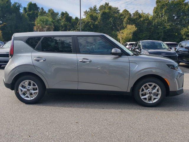 new 2025 Kia Soul car, priced at $23,470
