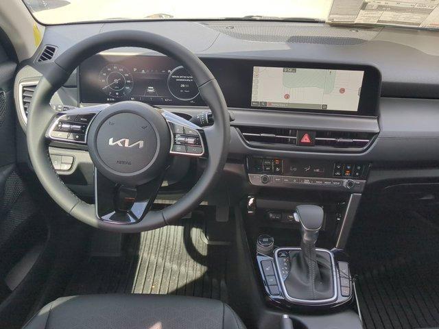 new 2026 Kia Seltos car, priced at $27,175