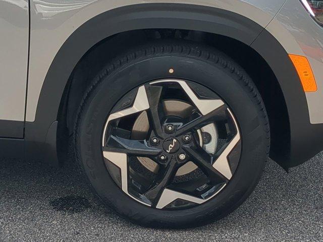 new 2026 Kia Seltos car, priced at $27,175