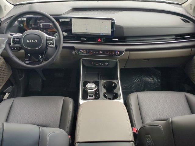 new 2026 Kia Carnival Hybrid car, priced at $43,116