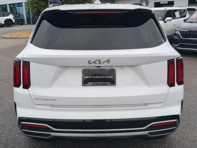 used 2023 Kia Sorento car, priced at $27,200