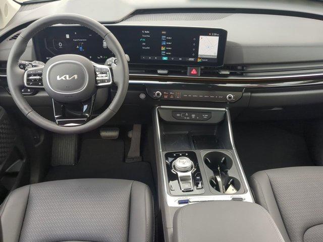 used 2025 Kia Carnival Hybrid car, priced at $53,400