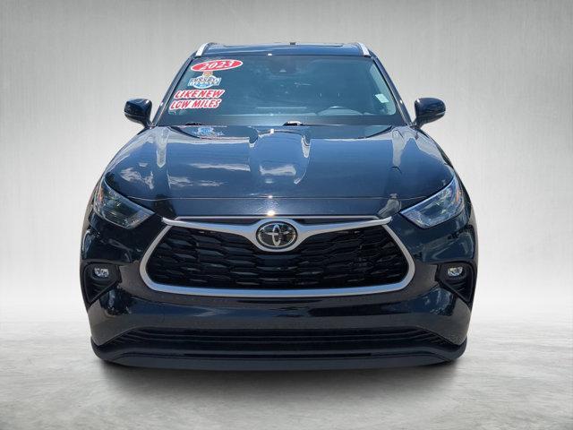 used 2023 Toyota Highlander car, priced at $35,700