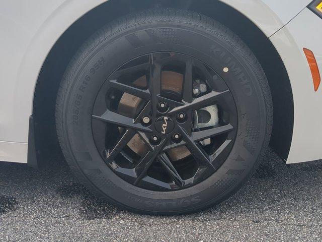 new 2025 Kia K5 car, priced at $27,854