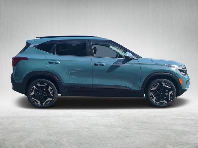 new 2026 Kia Seltos car, priced at $32,390