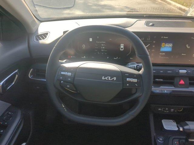 new 2025 Kia K4 car, priced at $24,225