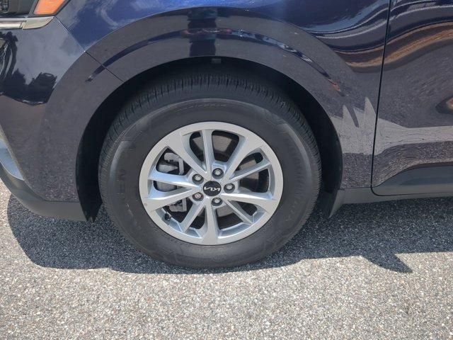used 2024 Kia Carnival car, priced at $33,600