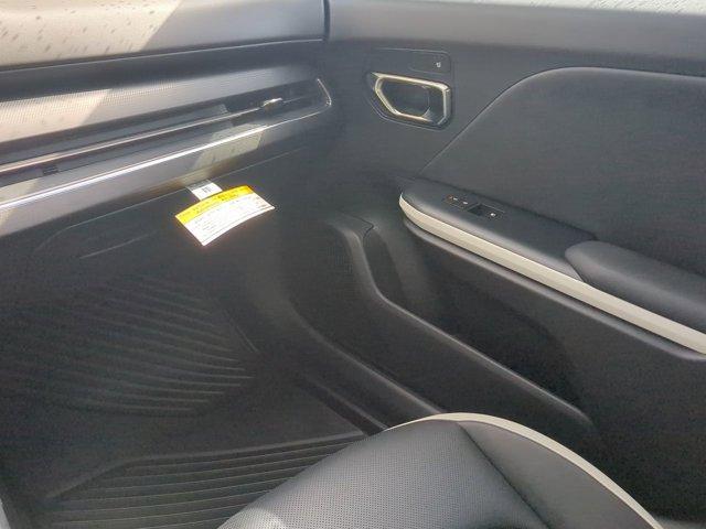 new 2025 Kia K4 car, priced at $28,001