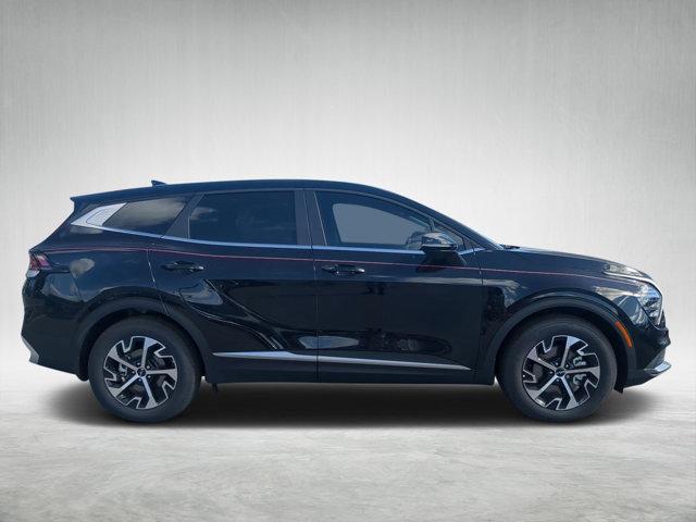 new 2025 Kia Sportage car, priced at $29,630