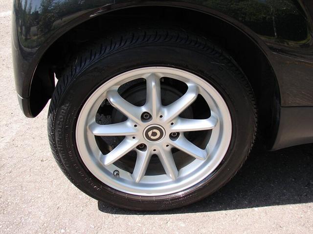used 2009 smart ForTwo car, priced at $8,988
