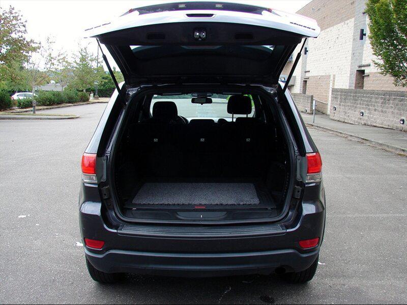 used 2016 Jeep Grand Cherokee car, priced at $14,988