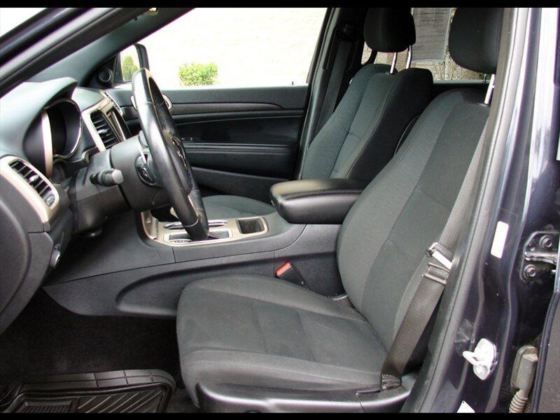 used 2016 Jeep Grand Cherokee car, priced at $14,988