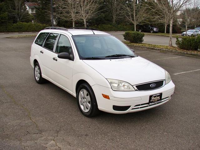 used 2007 Ford Focus car, priced at $4,988