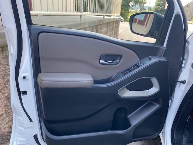 used 2023 Nissan Frontier car, priced at $33,900
