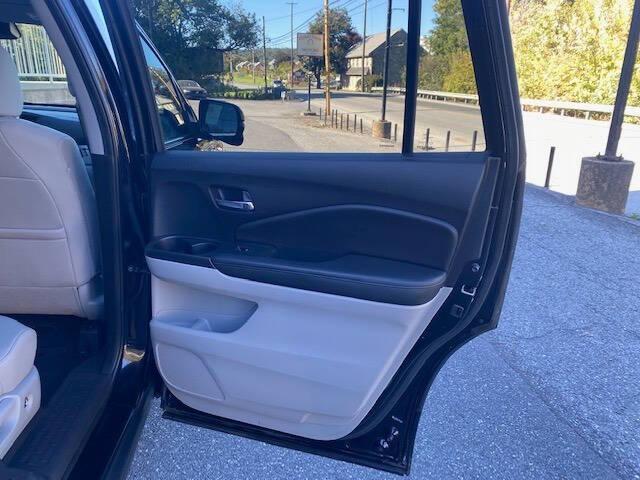 used 2018 Honda Pilot car, priced at $22,900