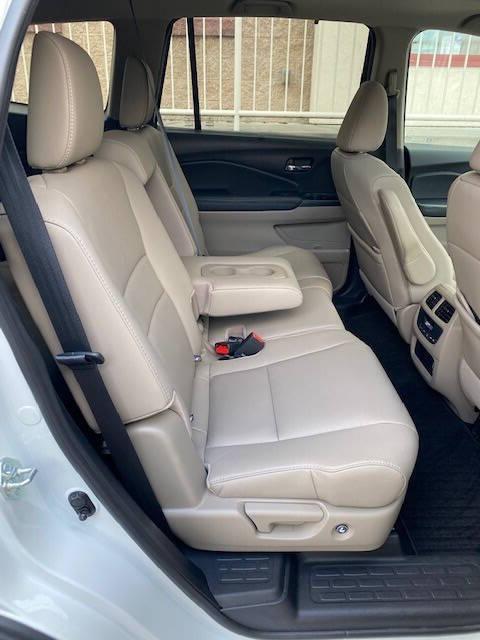 used 2021 Honda Pilot car, priced at $32,900