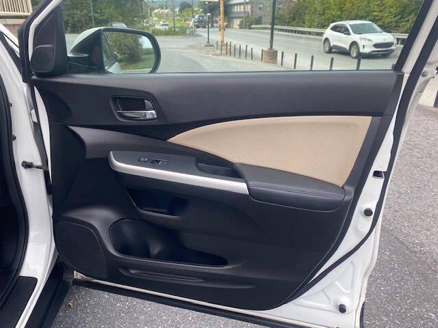 used 2016 Honda CR-V car, priced at $19,900