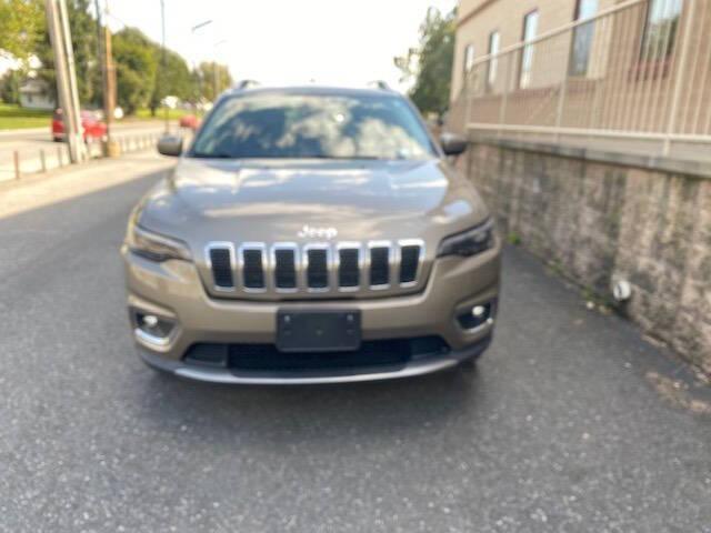 used 2019 Jeep Cherokee car, priced at $18,900