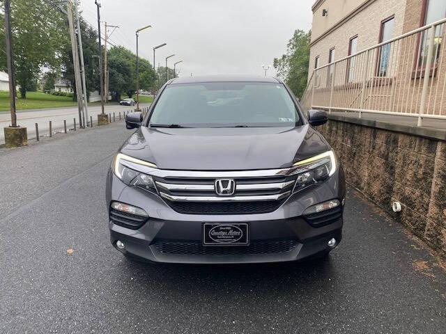 used 2017 Honda Pilot car, priced at $27,900
