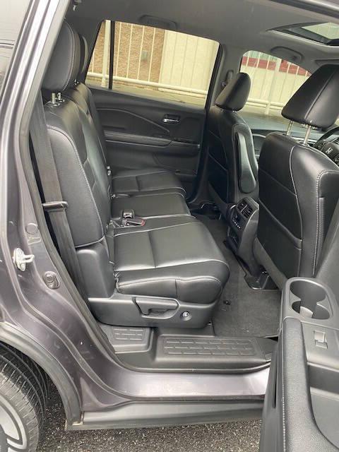 used 2017 Honda Pilot car, priced at $27,900
