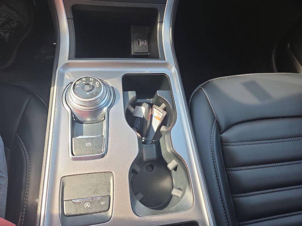 used 2024 Ford Edge car, priced at $18,799