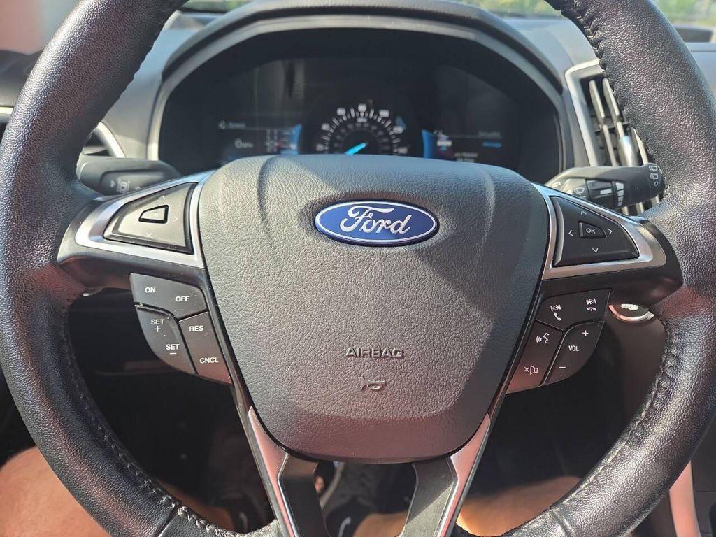 used 2024 Ford Edge car, priced at $18,799
