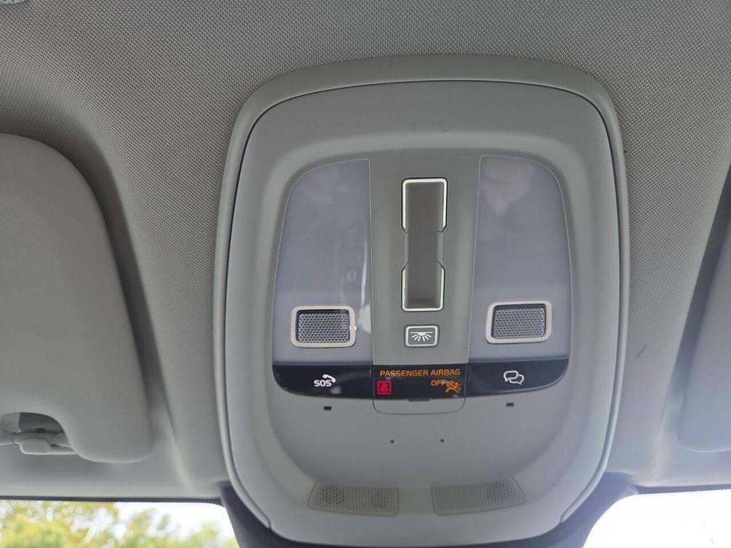 used 2023 Volvo XC60 car, priced at $31,499