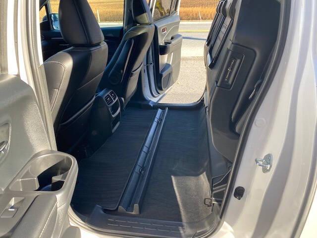 used 2023 Honda Ridgeline car, priced at $33,900