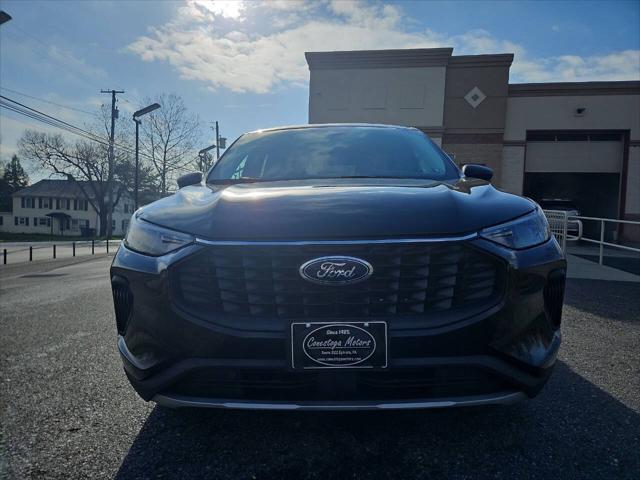 used 2023 Ford Escape car, priced at $18,299