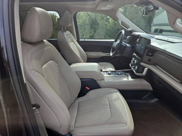 used 2023 Ford Expedition car, priced at $49,499