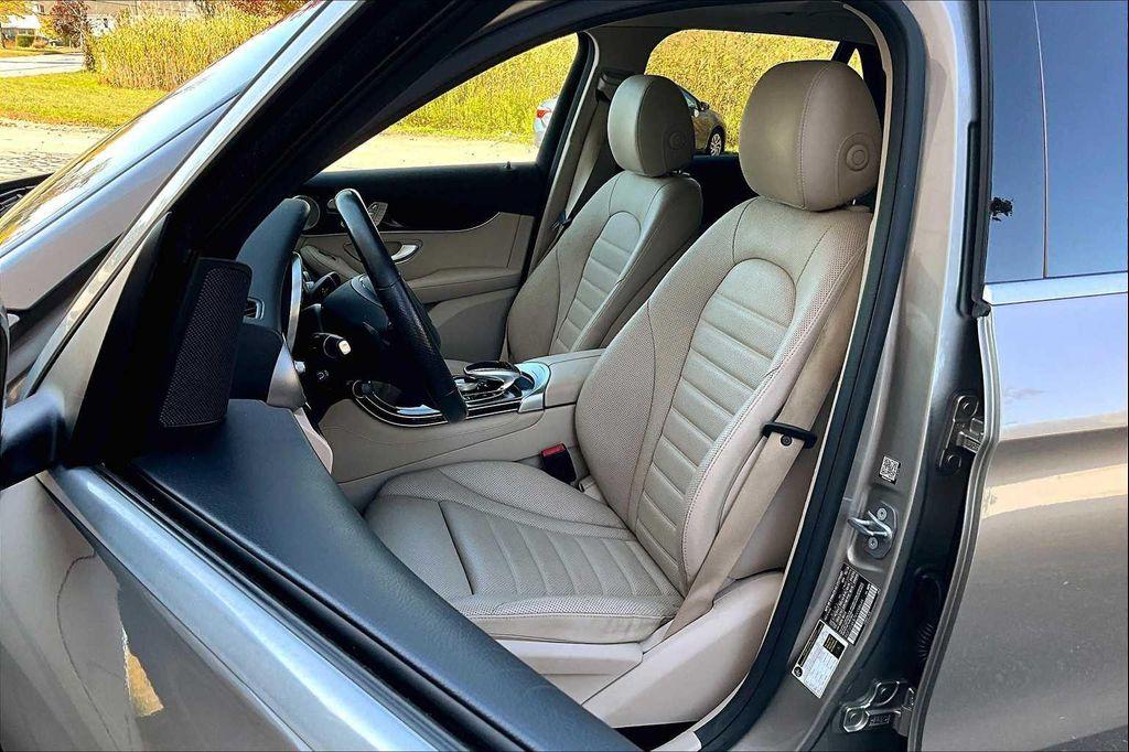 used 2019 Mercedes-Benz GLC 300 car, priced at $23,991