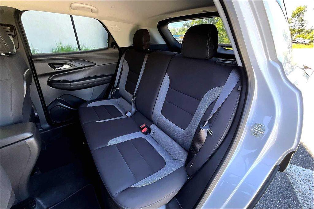 used 2024 Chevrolet TrailBlazer car, priced at $25,200